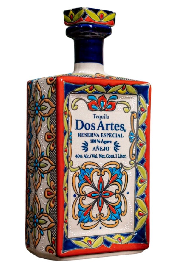 image_ffc13f61-51a2-4213-b1f6-443080ce5cd5 Dos Artes Reserva Especial Anejo Tequila 1Lt - Image 1